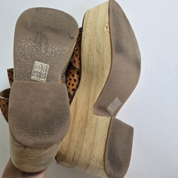Jeffrey Campbell UO faux calf hair leather wooden platform slip on clogs sz 8 - Picture 5 of 6